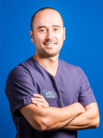 Dr. Bruno Muriana Clínica Sevilla Dental